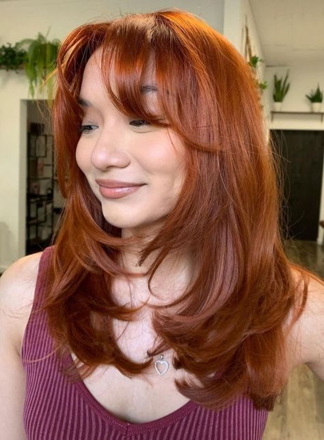 Bangs For Round Face, Stronger Hair, Ginger Hair Color, Hairstyles For Layered Hair, Hair Color Auburn, Healthier Hair, Round Face Haircuts, Hair Stylies, Haircuts Straight Hair