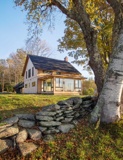 House In Vermont, Vermont Cottage, Barnodium Homes, Vermont Homes, Vermont Cabin, Rural Cottage, Southern Vermont, Vermont House, House On A Budget