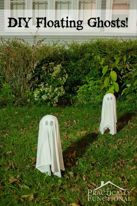 Halloween Yard Decorations Diy, Outdoor Ghosts, Easy Outdoor Halloween Decorations, Halloween Curtains, Diy Yard Decor, Floating Ghosts, Halloween Diy Outdoor, Halloween Fest, Halloween Tattoo