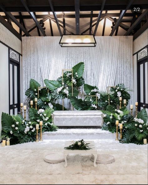 Backdrop Tropical Wedding, Forest Stage Set, Tropical Wedding Dance Floor, Tropical Wedding Backdrop, Luxury Event Decor, Mexico Wedding Venue, Tropical Wedding Decor, Old Hollywood Wedding, Minimalist Wedding Decor