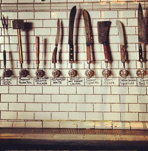 #Inspiration Red's True Barbecue, Headingly. #LetThereBeMeat Beer Tap Wall, Beer Tap Display, Brewery Bar, Bar Tap, Beer Tower, Beer Shop, Beer Hall, Beer Art, Beer Tap Handles