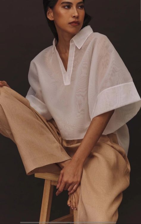 Puffy Shirt Outfit, Vania Romoff, Puffy Shirt, Hustle Shirt, Accra, Linen Blouse, Work Looks, Shirt Collection, Fashion Details