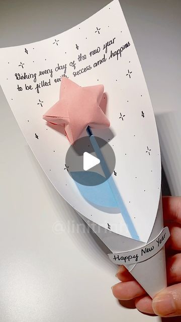 Happy New Year Diy, New Year Diy, December 30, A Happy New Year, Star Diy, Paper Stars, Good Luck, Diy Gifts, Happy New