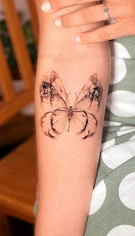 Tiny Tattoos For Women, Butterfly Tattoos For Women, Muster Tattoos, Tatuaje A Color, Dope Tattoos For Women, Butterfly Tattoo Designs, 3d Tattoo, Classy Tattoos, Beautiful Tattoo