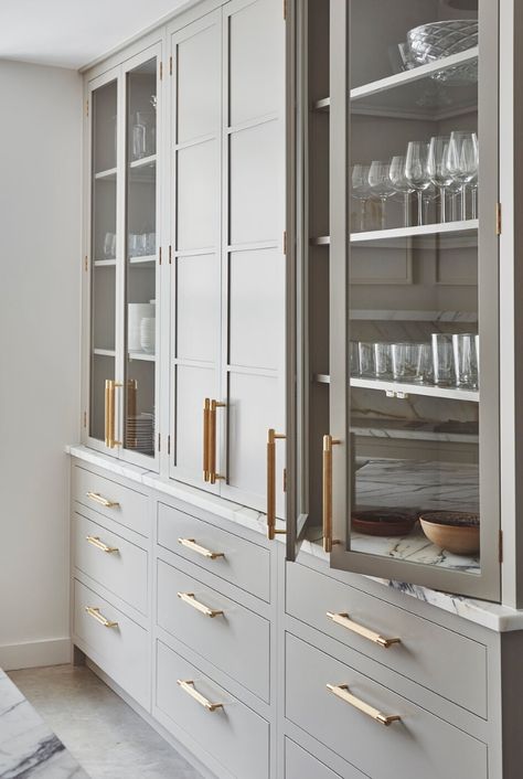 Blakes London, Kitchen Room Design, Kitchen Inspiration Design, Pantry Design, Transitional Decor, Cabinet Design, Küchen Design, Kitchen Style, Home Decor Kitchen