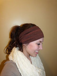 The job of a new mom: How To: Make a Wide Stretchy Headband Wide Headbands Diy, Boho Head Wrap, Extra Wide Headband, Sewing Headbands, Boho Bandeau, Jersey Headband, Headband Wrap, Headband Tutorial, Tshirt Headband