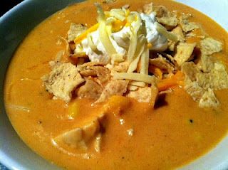 This is my fave soup! Chilis Chicken Enchilada Soup - Crock Pot - large batch Chilis Chicken Enchilada Soup, Chilis Restaurant Recipes, Copycat Soup, Chili's Chicken Enchilada Soup, Chicken Enchilada Soup Crock Pot, Mississippi Pot, Meat Dish, Chicken Enchilada Soup, Enchilada Soup