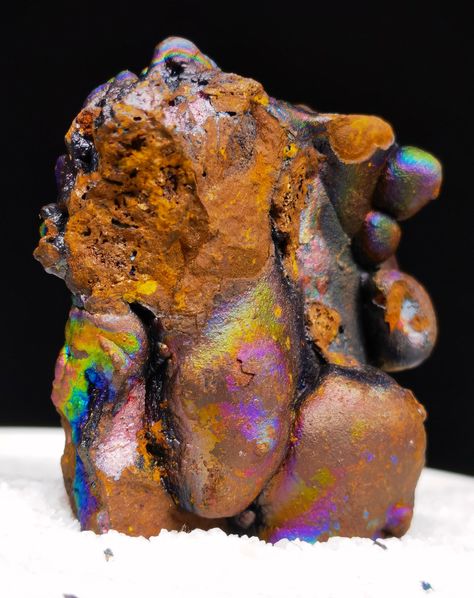 Available for sell 299) Top Premium Iridescent Goethite/turgite ( 43g ) ( Worldwide Free shipping )🚀 Origin: Malaysia Weight: 43g Size: 5.0 x 4.4 cm (Due to manual measurements, there may be a slight deviation) 📌PAYPAL , WESTERN UNION AVAILABLE DISCOUNTS ON MULTIPLE ITEM ORDER💥 dm us for more info🔥 #goethite #turgite #fineminerals #hematite #finemeneralcollector #iridescentminerals #rainbowminerals #mineralsforsale #mineralogy #mineralstreasure #crystals #gemstones #rockhounding #pendant... Iridescent Gemstone, Fine Minerals, Mineral Stone, Rock Hounding, Western Union, Gemstones, Crystals, Stone, Pendant