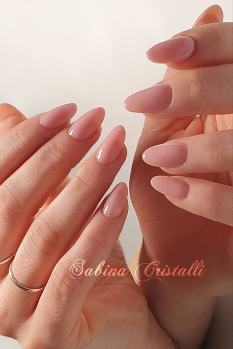 Unghie color nude Elegant Nude Nails, Nails Nude, Elegant Nails, Nude Nails, Nail Art, Nails, Beauty, Color, Nail Arts