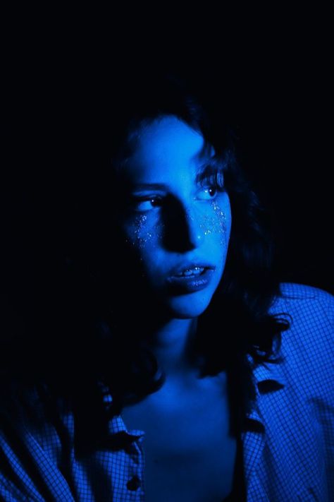 Follow me on instagram Person In Blue Lighting, Blue Light Photography Portraits, Blue Photography Portrait, Single Light Photography, Monochrome Portrait Photography, Low Light Photography Portraits, Blue Lighting Reference, Blue Light Portrait, Blue Lighting Photography