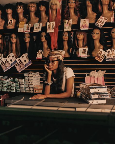 📸: @qualitylenz Soulaan Culture Aesthetic, Beauty Supply Photoshoot, Hair Store Photoshoot, Beauty Supply Store Photoshoot, Store Photoshoot, Black Girlhood, Ipad Layout, African Vibes, Streetwear Inspiration