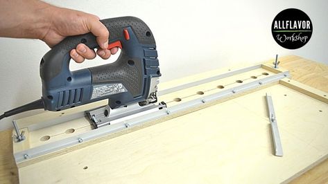 AllFlavor Workshop | Projects And DIY Tools For The Workshop Jigsaw Wood Projects, Wood Projects Home Decor, Circular Saw Guide Rail, Diy Tools Woodworking, Dowel Jig, Diy Knobs, Carpentry Projects, Carpentry Tools, Carpentry Diy