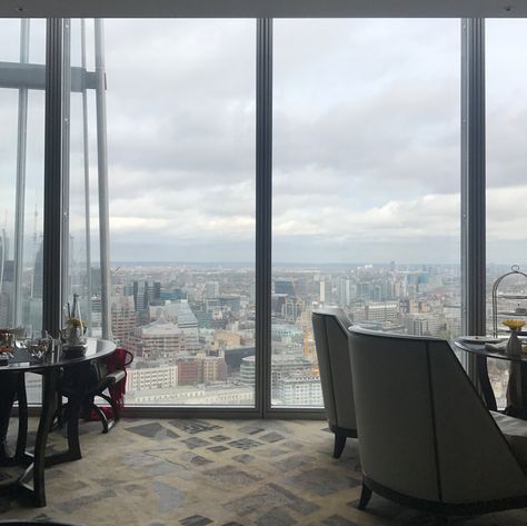 Shangri-La Luxury Circle at The Shard in London Spring Offer Stay 3 Pay 2  https://www.denisealevy.com/promotions/shangri-la-shard-stay-3-pay-2  #luxuryhotel #luxurytravel #luxurycircle #amextravel The Shard London, Shangri La Hotel, The Shard, London Spring, Shangri La, Free Breakfast, Travel Agent, Luxury Travel, Luxury Hotel