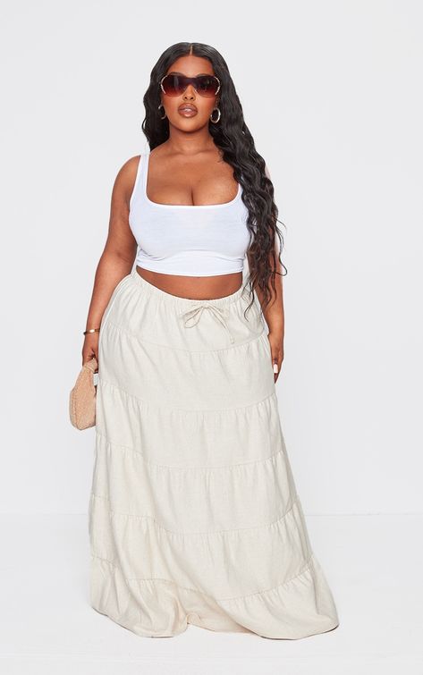 Size 12 Women Outfits, Plus Size Cruise Outfits, Linen Skirt Outfit, Curvy Casual Outfits, Skirts Plus Size, Plus Size Skirt, Size 12 Women, Tiered Maxi Skirt, Cruise Outfits