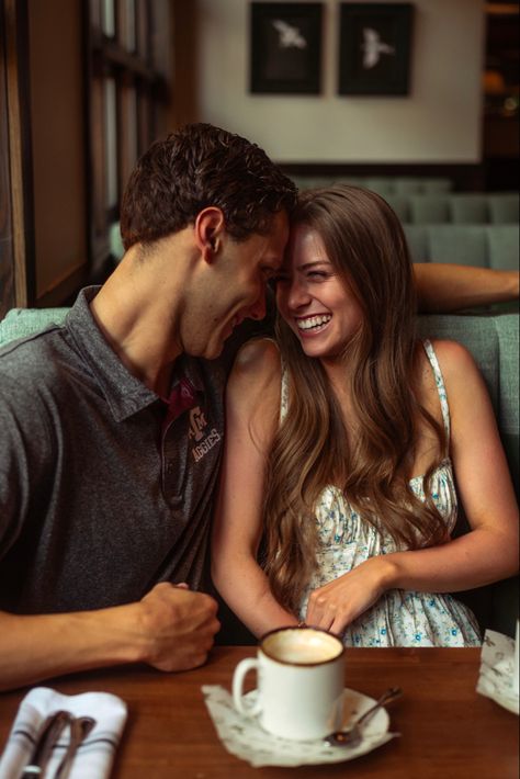 Couple photoshoot ideas in coffee shop Cafe Couple Pictures, Coffee Shop Engagement Photoshoot, Couple In Cafe Aesthetic, Coffee Shop Couple Photoshoot, Couple Coffee Date Aesthetic, Coffee Shop Engagement Photos, Coffee Date Photoshoot, Coffee Shop Couple, Coffeeshop Photoshoot