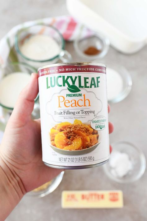 Easy Peach Cobbler Recipe (Using Peach Pie Filling) - Sizzling Eats Recipe With Peach Pie Filling, Canned Peach Pie Filling Desserts, Lucky Leaf Peach Cobbler Recipe, Dessert Using Peach Pie Filling, Lazy Cobbler Recipe, Peach Crisp With Pie Filling, Lucky Leaf Peach Pie Filling Recipes, What To Make With Peach Pie Filling, Peach Cobbler Filling Canned