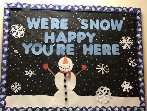 Winter Bulletin Board Ideas, Winter Boards, Winter Door Decorations Classroom, Toddler Bulletin Boards, Winter Classroom Decorations, Winter Bulletin Board, Holiday Bulletin Boards, Christmas Bulletin Boards, Work Bulletin Boards