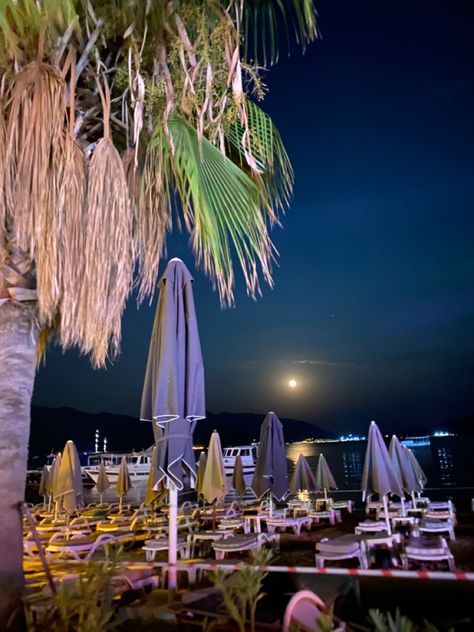 Marmaris Aesthetic, Marmaris Beach, Beach At Night, Marmaris, Sea Beach, Moon Stars, Summer Evening, Moon, Lifestyle