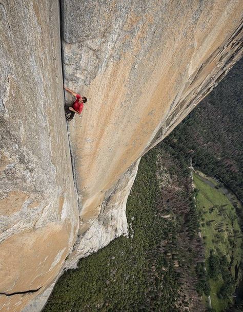 Yosemite Climbing, Solo Climbing, Alex Honnold, Jimmy Chin, National Geographic Photographers, Kings Canyon National Park, Kings Canyon, Rock Face, Rock Climbers