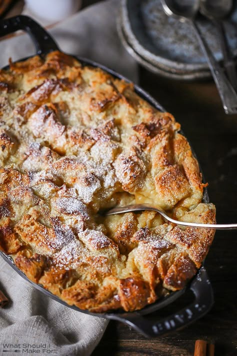 Panettone Bread Pudding, Sweet Breakfast Casserole, Cinnamon Bread Pudding, Brioche Bread Pudding, Raisin Bread Pudding, Panettone Bread, Pane Dolce, Raisin Bread, Brioche Bread