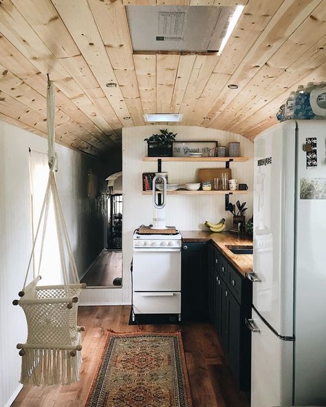 Skoolie Flooring Ideas, 70s Retro Camper Interior, Skoolie Decor Ideas, School Bus Kitchen, Skoolie Organization, Skoolie Door, Skoolie Conversion, School Bus Tiny House, School Bus House