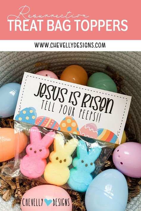 These printable goodie bag toppers are a great way to celebrate that Jesus is Risen. He is alive!! Just print, cut out, and attach to a bag of peeps. #jesusisrisen #printablebagtoppers #eastertreatsforkids #resurrectioncelebration Peeps Treats, Easter Goodie Bags, Easter Sunday School, Treat Bag Toppers, Easter Treat Bags, Jesus Is Risen, Easter Bags, Easter Goodies, Easter Religious