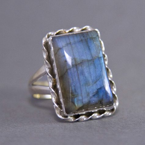 Sterling Silver Jewelry Handmade, Labradorite Cabochon, Cabochon Ring, Blue Fire, Right Angle, Blue Lace Agate, Rings Statement, Deep Blue, Sterling Silver Ring