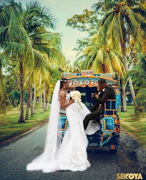 Haiti Wedding, Haiti Aesthetics, Creole Wedding, Haiti Aesthetic, Haiti Beaches, Haitian Wedding, Haiti History, Haitian Women, Haitian Culture