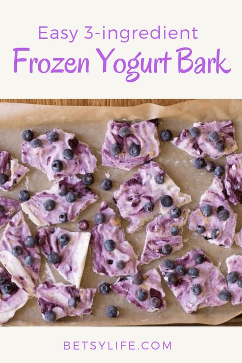 Blueberry Frozen Yogurt, Frozen Yogurt Blueberries, Blueberry Snacks, Yogurt Bark Recipe, Frozen Yogurt Bark, Chocolate Drops, Yogurt Bark, Bark Recipe, Blueberry Recipes