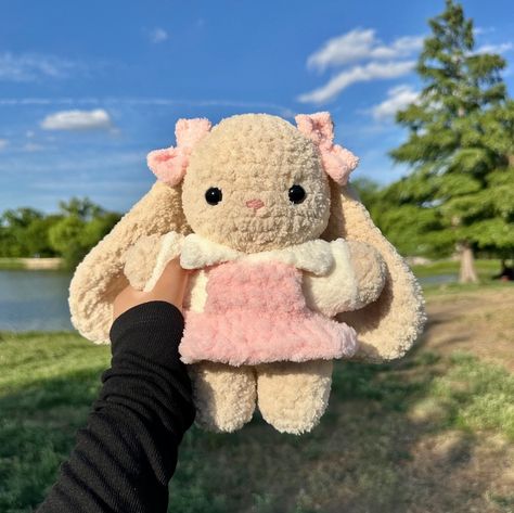 bunny in a layered collared shirt and overall dress 🎀🌸 available on my etsy 🫧 pattern by me ☁️ #crochet #amigurumi #crochetbunny #amigurumibunny #crochetplushies #handmadeplushies #bunnyplush Crochet Bunny With Dress, Crochet Animal Clothes, Bunny In Dress, Crochet Amigurumi Bunny, Crochet Bunnies, Knitted Bunny, Easy Crochet Animals, Crochet Mignon, Handmade Plushies