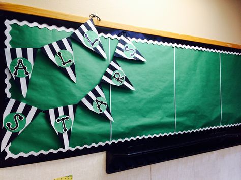 Mvp Sports Bulletin Board, Male Teacher Bulletin Boards, Sports Hallway Decorations, Sports Theme Bulletin Board Ideas, Athletic Bulletin Board Ideas, Sports Bulletin Board Ideas, Soccer Bulletin Board, Sports Bulletin Boards, Display Student Work