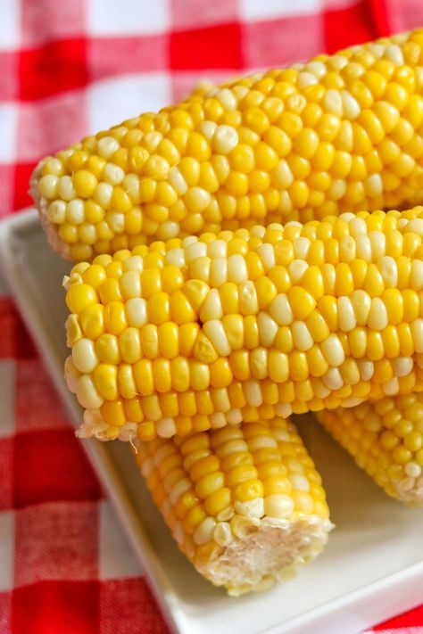 My Dad’s Simple Trick for the Sweetest Corn on the Cob Sweet Corn On The Cob Boiled, Cooking Corn On Cob, Boil Corn On Cob, Corn On The Cob Boiled, Best Corn On The Cob, Cooking Corn On The Cob, Boil Corn On The Cob, Corn On The Cob Recipes, Sweet Corn On The Cob