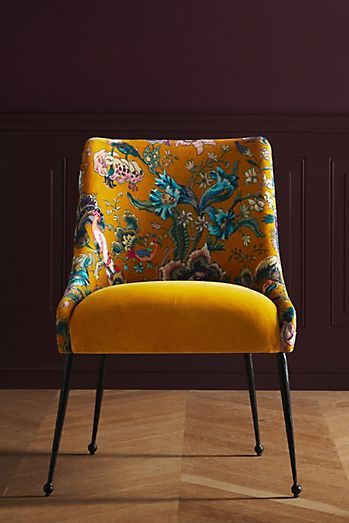 Accent Chair Patterned, Printed Dining Chairs, Foyer Chair, Maximalist Furniture, Floral Accent Chair, Monkey Room, Cultural Design, Iconic Furniture Design, Cast Iron Legs