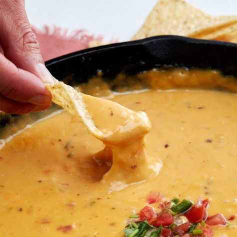 Dairy Free Queso Recipe, Danielle Walker Queso Dip, Non Dairy Queso Dip, Dairy Free Chili Cheese Dip, Lactose Free Queso Dip, Dairy Free Rotel Dip, Lactose Free Dip Recipes, Dairy Free Queso Dip, Gluten Free Queso Dip