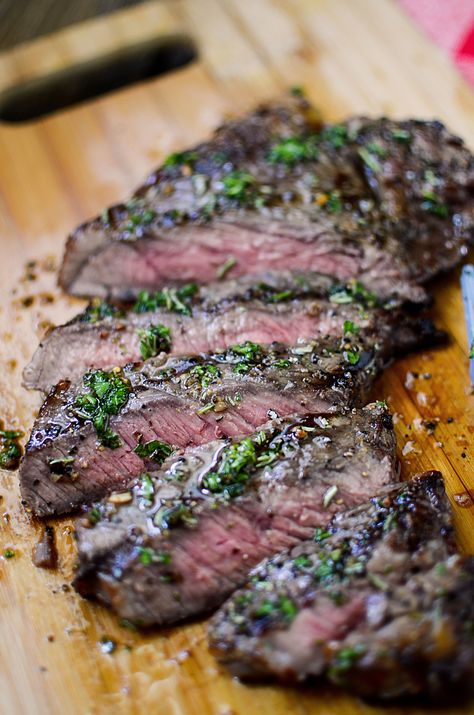 Tri Tip Steak Recipes, Steak Marinades, Best Steak Marinade, Grilled Skirt Steak, Steak Marinade Recipes, Flank Steak Recipes, Grilled Steak Recipes, Tri Tip, Steak Marinade