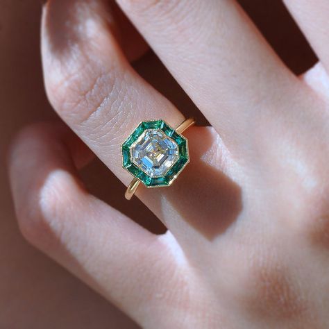 Asscher Cut Engagement Rings, Wedding Rings Art, Emerald Halo, Bezel Set Engagement Ring, White Sapphire Engagement Ring, Future Engagement Rings, Asscher Cut Diamond, Art Deco Wedding Rings, Baguette Diamond Rings