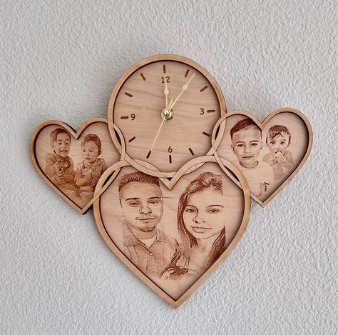 Cnc Gifts, Forge Projects, Heart Clock, Glowforge Ideas, Paw Ornament, Engraving Projects, Wall Clock Digital, Glow Forge, Personalized Clocks