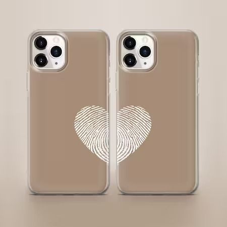 COVEC - Etsy.de Couple Phone Cases Matching Aesthetic, Couple Mobile Cover Design, Matching Cases Couples, Couple Mobile Covers, Couple Case Design, Couple Phone Cases Aesthetic, Couple Phone Cover, Phone Case Couple, Couple Phone Cases