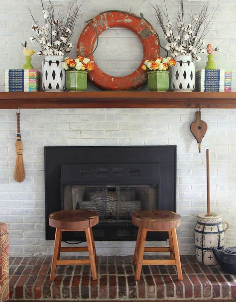 From Aisle to Home: Affordable Before-and-After Facelifts Fall Fireplace Mantel, Summer Mantel, Rustic Mantel, Fall Fireplace, Fall Living Room Decor, Fireplace Mantel Decor, Fall Mantel Decorations, Fall Mantel, Plywood Furniture