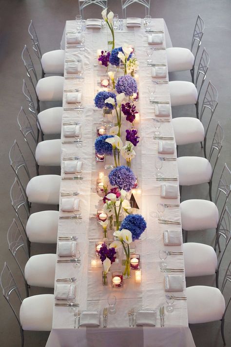 Purple Table Settings, Purple White Wedding, Blue White Weddings, Purple Table, Blue And White Vase, Wedding Inside, Contemporary Wedding, Calla Lilies, Long Table