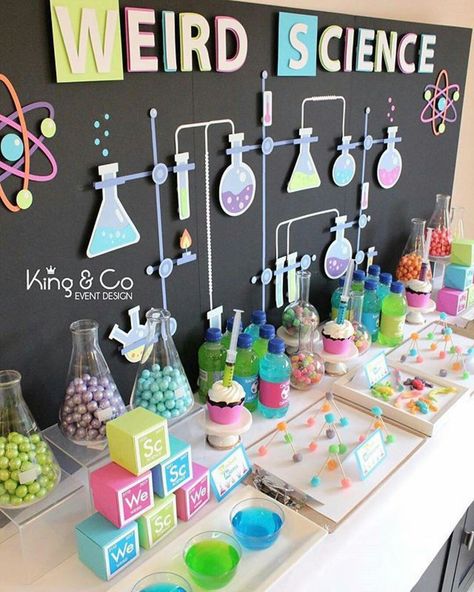 Love this science party setup! Mad Scientist Escape Room, Math Themed Party, Science Birthday Party Ideas, Scientist Birthday Party, Mad Scientist Birthday, Mad Science Party, Scientist Birthday, Mad Scientist Party, Scientist Party