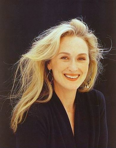 https://flic.kr/p/5fJVU7 | Meryl Streep (1988) Cinematic Moments, Stars D'hollywood, Foto Portrait, Timothy Olyphant, Actrices Hollywood, Jane Birkin, Meryl Streep, Iconic Women, Silver Screen