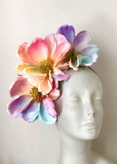 Multi Color Fascinator Magnolia Headband tea Party or Horse - Etsy Feather Mask, Polo Match, Flower Fascinator, Magnolia Blossom, Mask Masquerade, Horse Race, Magnolia Leaves, Garden Party Wedding, Floral Headpiece