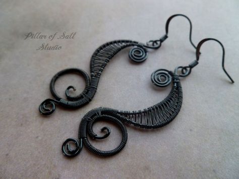 Black Wire Wrapped earrings wire wrapped jewelry by PillarOfSaltStudio Attractive Photos, Wirework Jewelry, Jewelry Goth, Wire Pendants, Metal Craft, Earrings Wire, Wrapped Earrings, Goth Jewelry, Wrap Jewelry