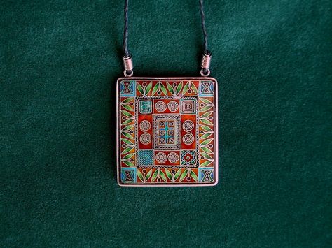 Cloisonne enamel necklace Cloisonne Enamel Jewelry, Cloisonne Jewelry, Antique Silver Jewelry, Vitreous Enamel, Witch Jewelry, Painted Jewelry, Hand Painted Jewelry, Necklace Pendants, Enamel Necklaces