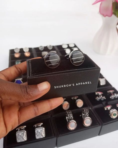 If you are a guy that always like to look smart in your native or formal outfits and you don't have a pair of Cufflinks in your accessories box O wrong my brother Abi you don't like to look classy and elegant e fine boy Get yourself a pair of Cufflinks from @shukrohs_apparel today PRICE: ₦4,000 Cufflink come with a leather box to prevent it from rusting To order: Send a DM or click on the link in our bio to place your order on Whatsapp Location: Ile Ife ( Nationwide delivery) #shukroha... Fine Boy, Classy And Elegant, Look Classy, Formal Outfits, Leather Box, Accessories Box, Formal Outfit, My Brother, To Look