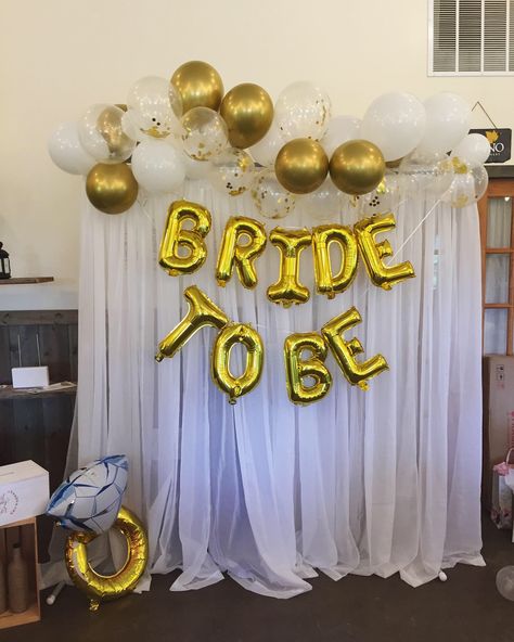 Brid To Be Decorations, Bride To Be Decoration Ideas Indian, Bride To Be Theme, Bride To Be Decoration Ideas, Proposal Ideas Simple, Simple Bridal Shower Decorations, Bride Decor, Bride To Be Decorations, Wedding Seasons