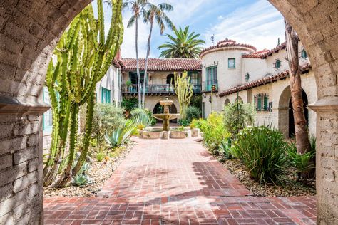 La Condo, Spanish Courtyard, East Hollywood, Wrought Iron Staircase, Iron Staircase, Los Angeles Neighborhoods, Colonial Design, Laurel Canyon, Corner Fireplace