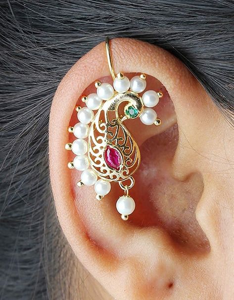 Marathi Earrings, Bugdi Earring Design, Earcuffs Earrings Indian, Bugdi Designs, Ear Cuffs Gold Indian, Bugadi Earring Design, Maharashtrian Jewellery, Earring Cuff, Antique Necklaces Design