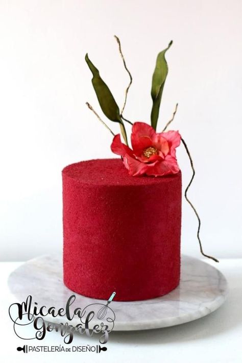 Red Cake Ideas Birthdays, Red Cake Decoration Birthday, Red Fondant Cake, Red Cake Birthday, Red Cake Decoration, Red Cake Ideas, Red Flower Cake, Red Velvet Ideas, Love Cake Design